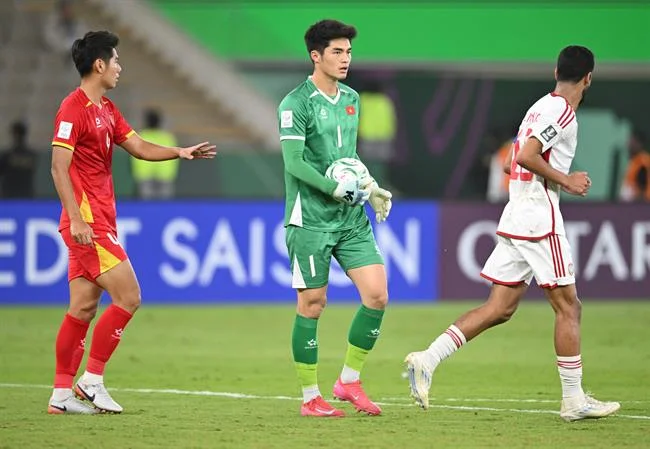 FCB8 Casino: Đá Gà Trực Tuyến